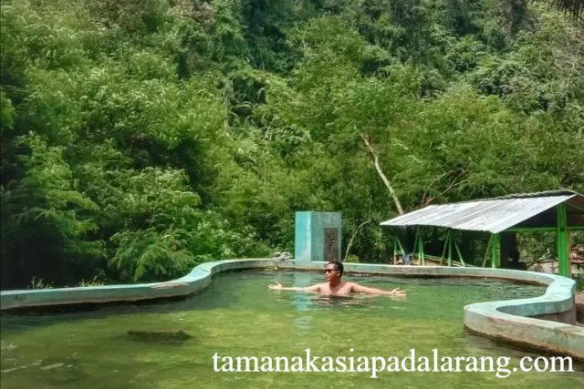 Pesona Lembah Cilengkrang, Surga Air Panas Kuningan